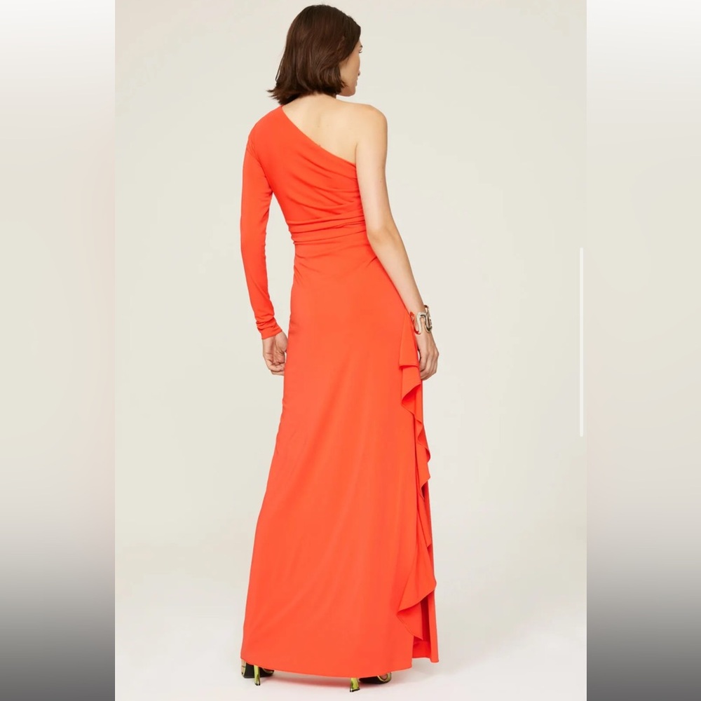 HALSTON Giana Gown, RTR - Picture 3 of 10